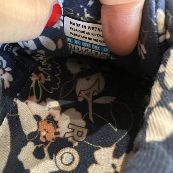 Mizuno Women's Wave Rider 27 Roxy Running Shoe Naval Academy/White Size 8.5 - Picture 9 of 10